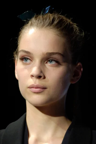 Look 11